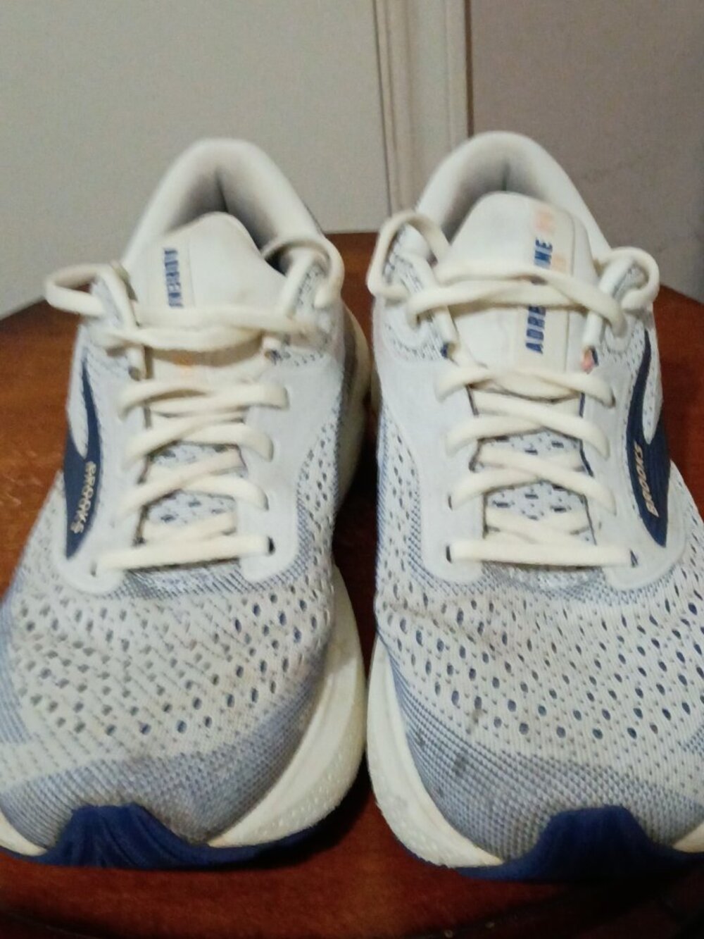 Brooks Women's Adrenaline GTS 24 1204261B140 Gray Running Shoes Size 8 B - Picture 5 of 14